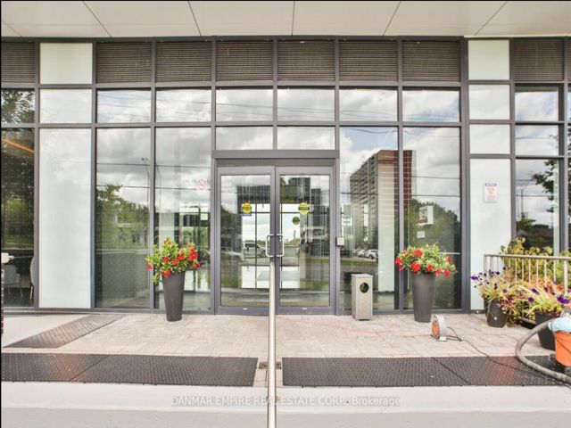 810 - 3220 Sheppard Ave