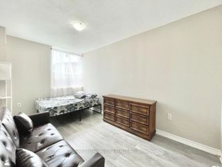 306 - 4062 Lawrence Ave E