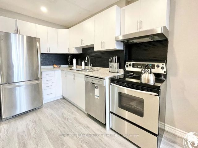 306 - 4062 Lawrence Ave E