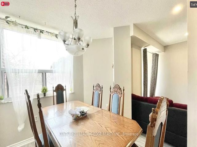 306 - 4062 Lawrence Ave E