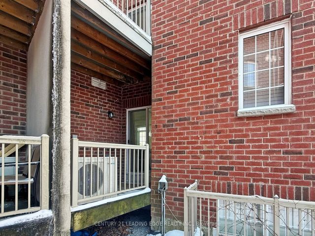 55 - 407 Beechgrove Dr S