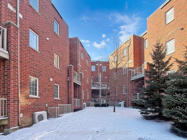 55 - 407 Beechgrove Dr S