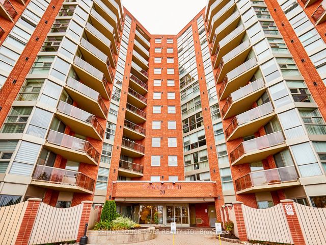 716 - 20 Dean Park Rd