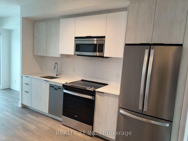 916 - 1350 Ellesmere Rd