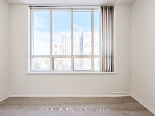 1013 - 5039 Finch Ave E