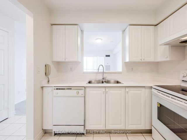 1013 - 5039 Finch Ave E