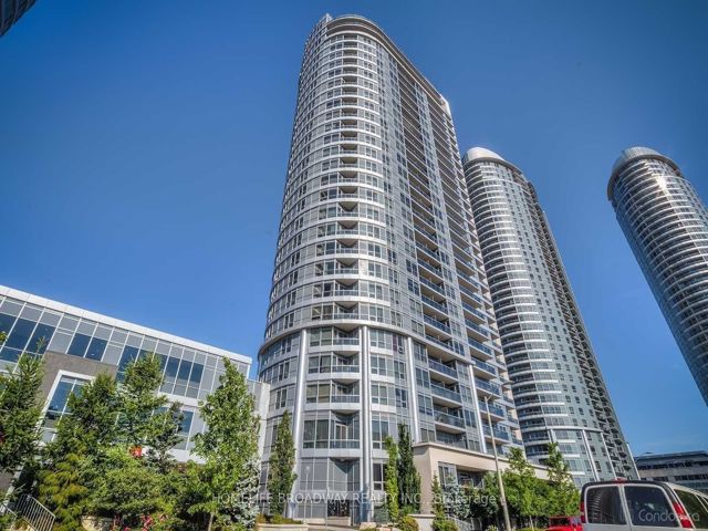 621 - 181 Village Green Sq