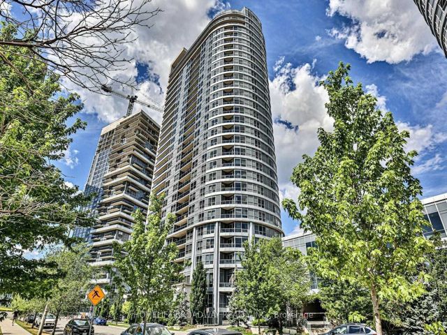 621 - 181 Village Green Sq