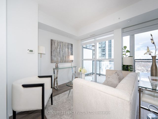 704 - 30 Meadowglen Pl