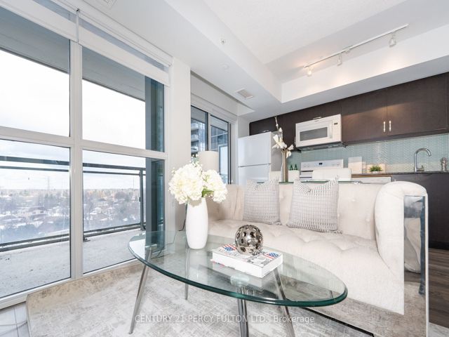 704 - 30 Meadowglen Pl