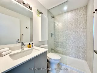 309 - 630 Greenwood Ave