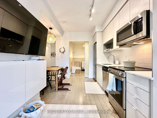 309 - 630 Greenwood Ave