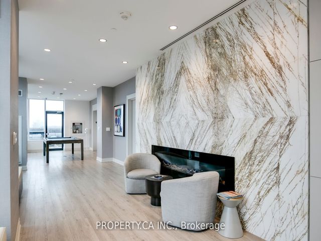 309 - 630 Greenwood Ave
