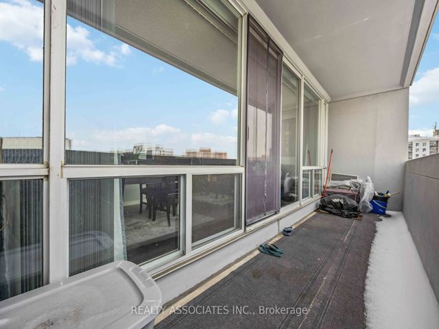 1014 - 2 Glamorgan Ave