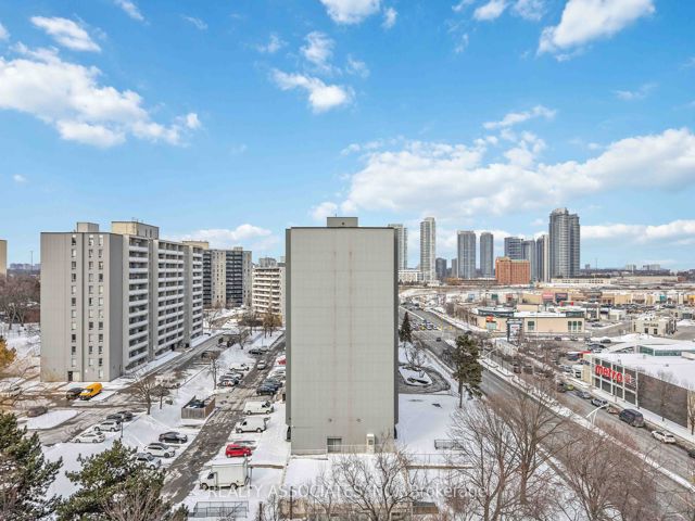 1014 - 2 Glamorgan Ave