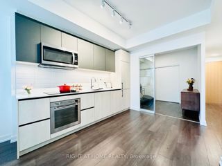 225 - 150 Logan Ave