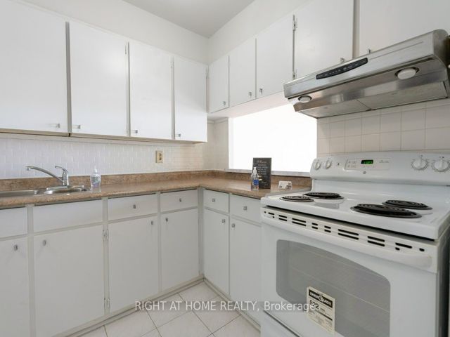 #608 - 2365 Kennedy Rd