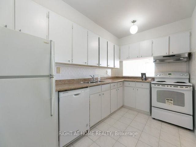 #608 - 2365 Kennedy Rd