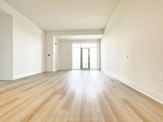 602 - 3220 Sheppard Ave E