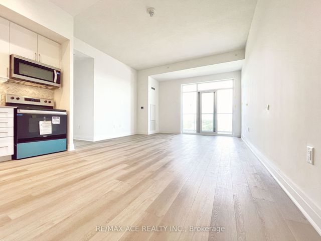 602 - 3220 Sheppard Ave E