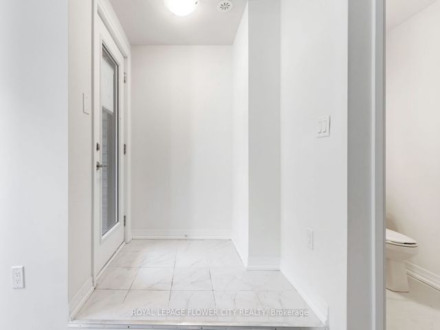5 - 245 McLevin Ave