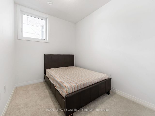 5 - 245 McLevin Ave