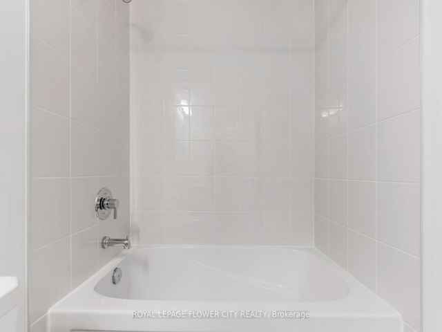 5 - 245 McLevin Ave