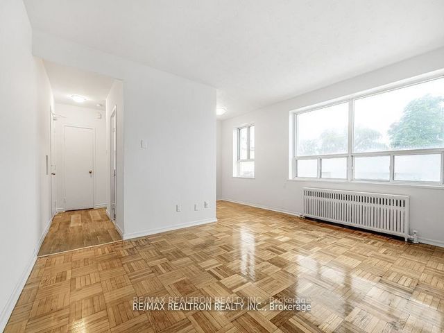 216 - 156 Kingston Rd