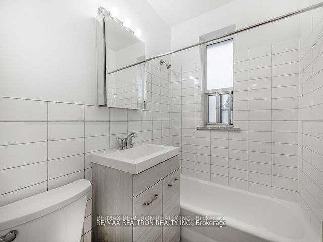 216 - 156 Kingston Rd