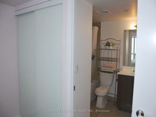 2804 - 255 Village Green Sq
