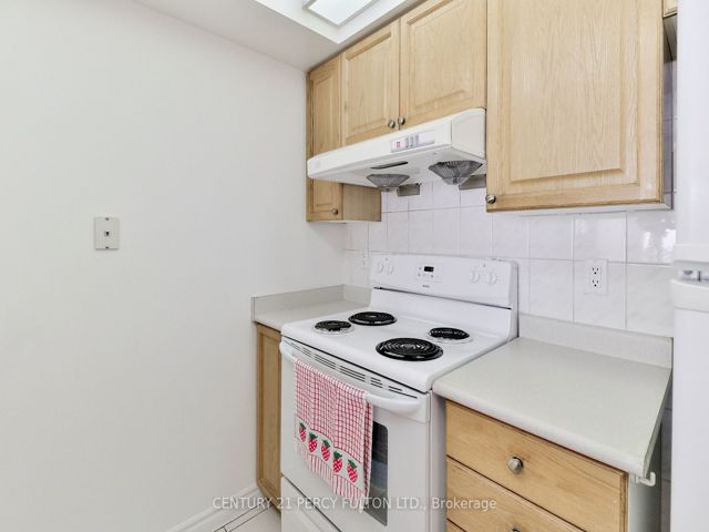 1012 - 3088 Kennedy Rd