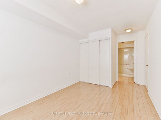 1012 - 3088 Kennedy Rd