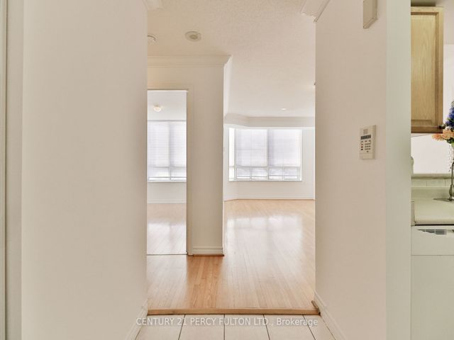 1012 - 3088 Kennedy Rd