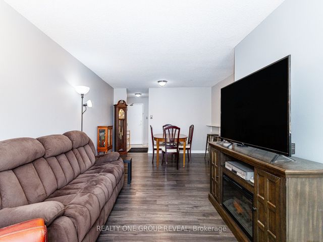 314 - 11753 Sheppard Ave
