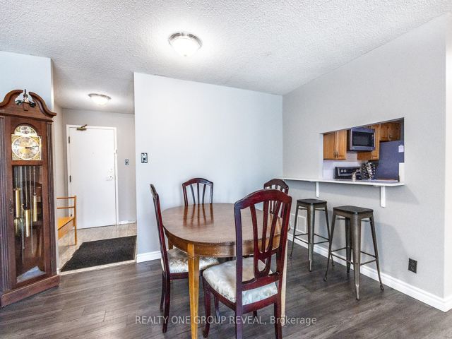 314 - 11753 Sheppard Ave