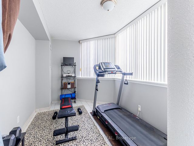 314 - 11753 Sheppard Ave