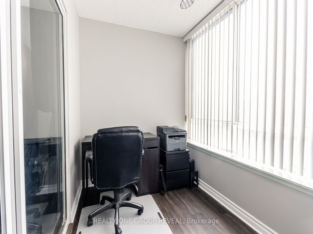 314 - 11753 Sheppard Ave