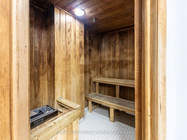 314 - 11753 Sheppard Ave
