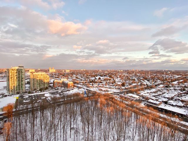 3102 - 190 Borough Dr