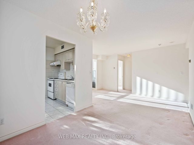 305 - 5039 Finch Ave E