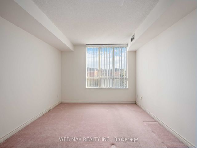 305 - 5039 Finch Ave E