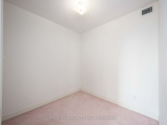 305 - 5039 Finch Ave E