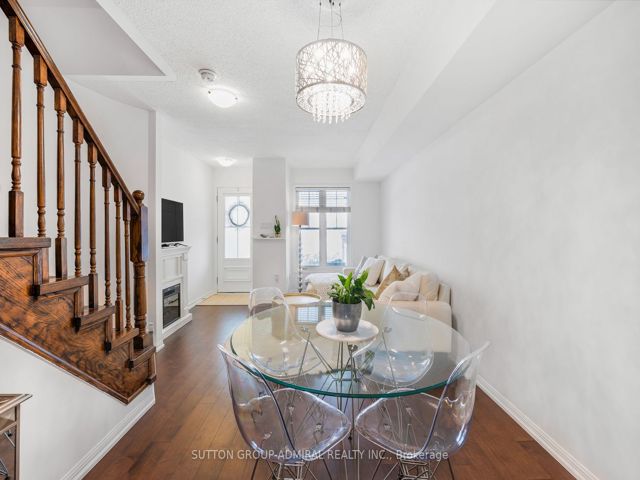 3 - 50 Mendelssohn St