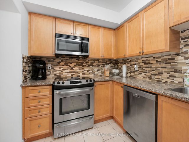 3 - 50 Mendelssohn St