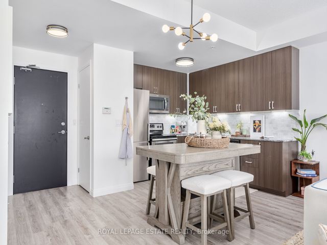 118 - 22 East Haven Dr