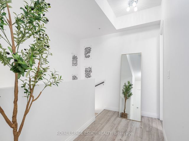 118 - 22 East Haven Dr