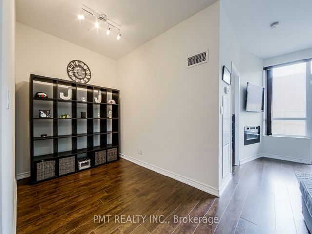 105 - 1328 Birchmount Rd