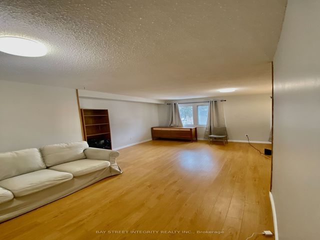 6 - 30 Buddleswood Crt