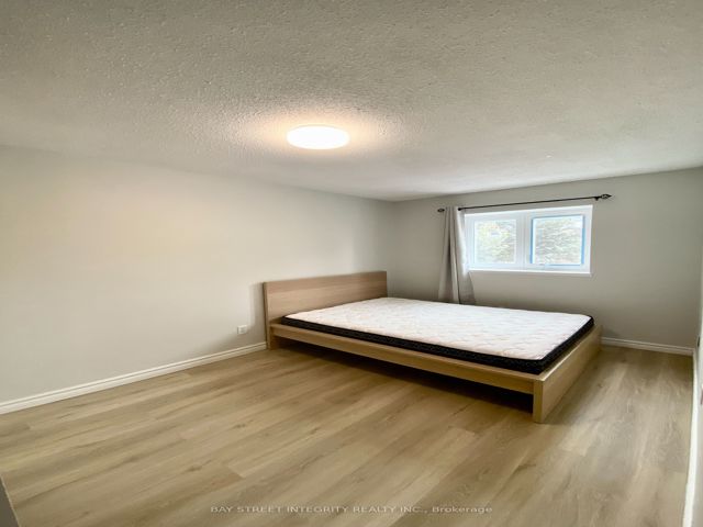 6 - 30 Buddleswood Crt