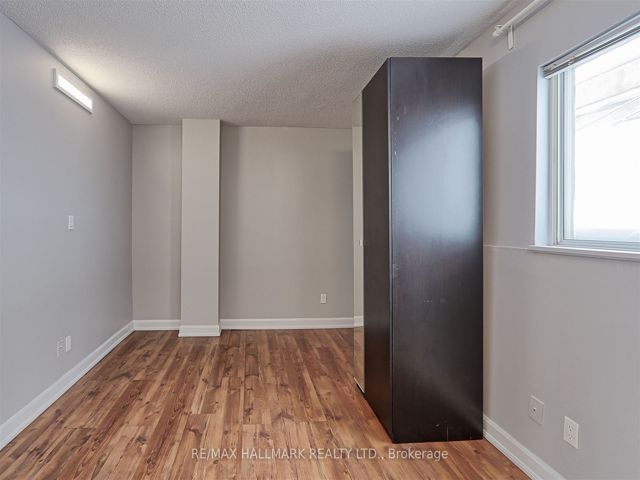 516 - 5800 Sheppard Ave E